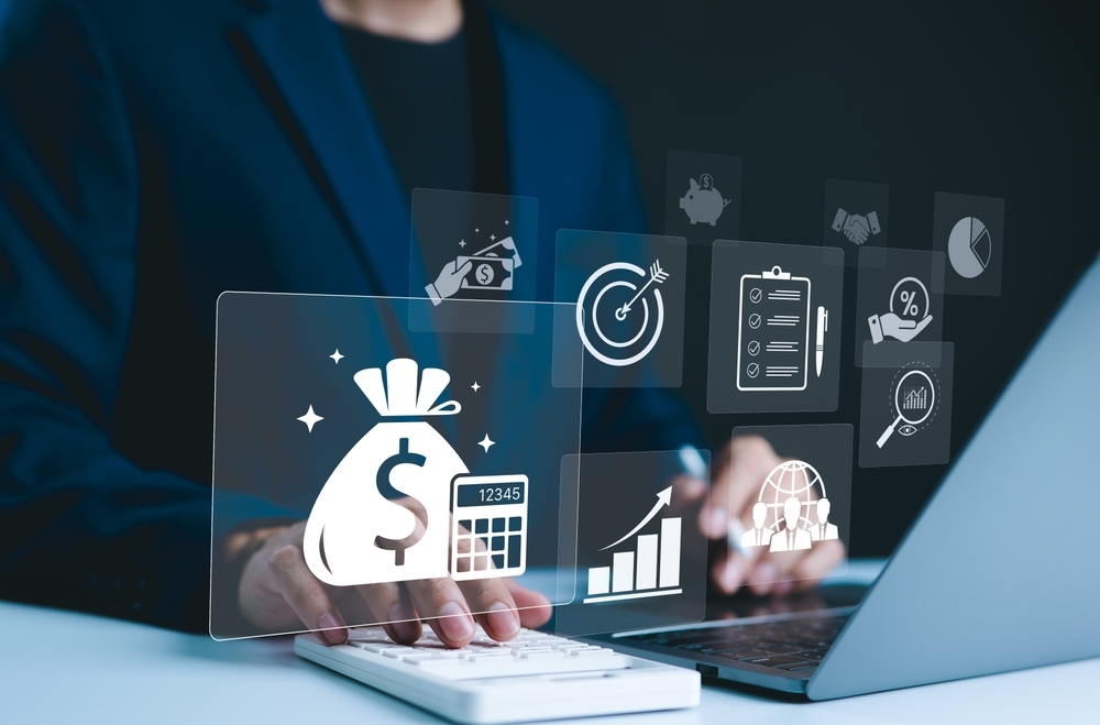 3 shutterstock 2515125005